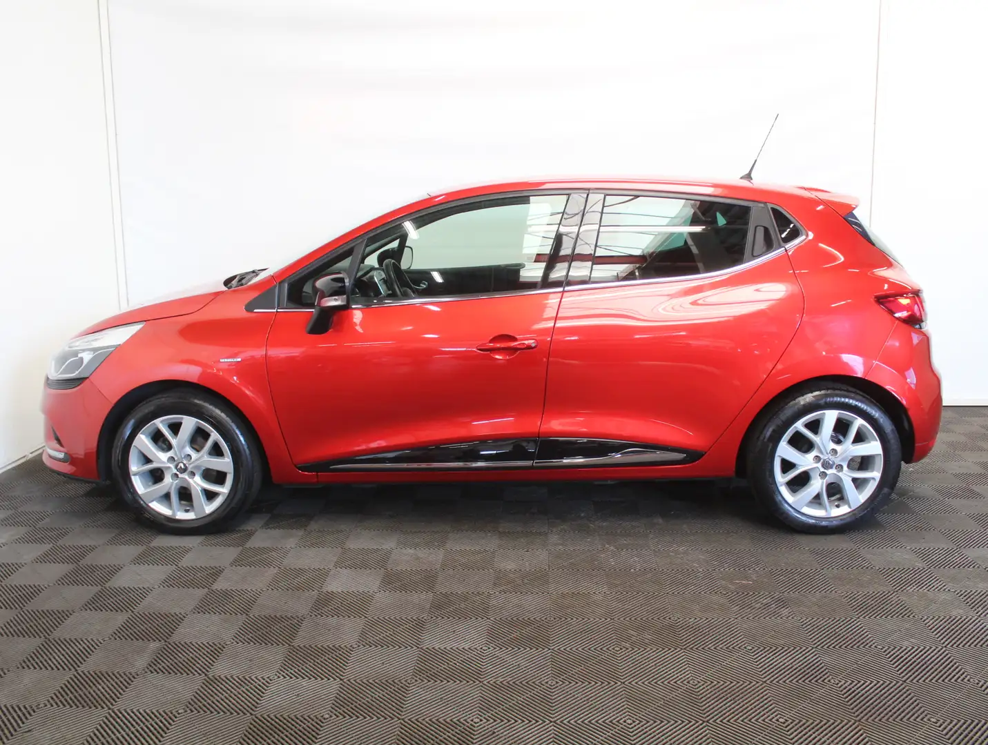 Renault Clio 0.9 TCe Intens CLIMATE | LED | CARPLAY | NAVI | PD Rot - 2