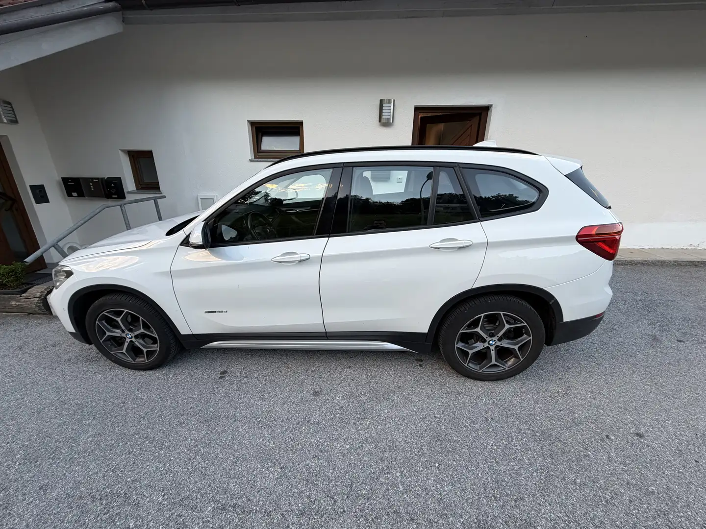BMW X1 xDrive18d - 2