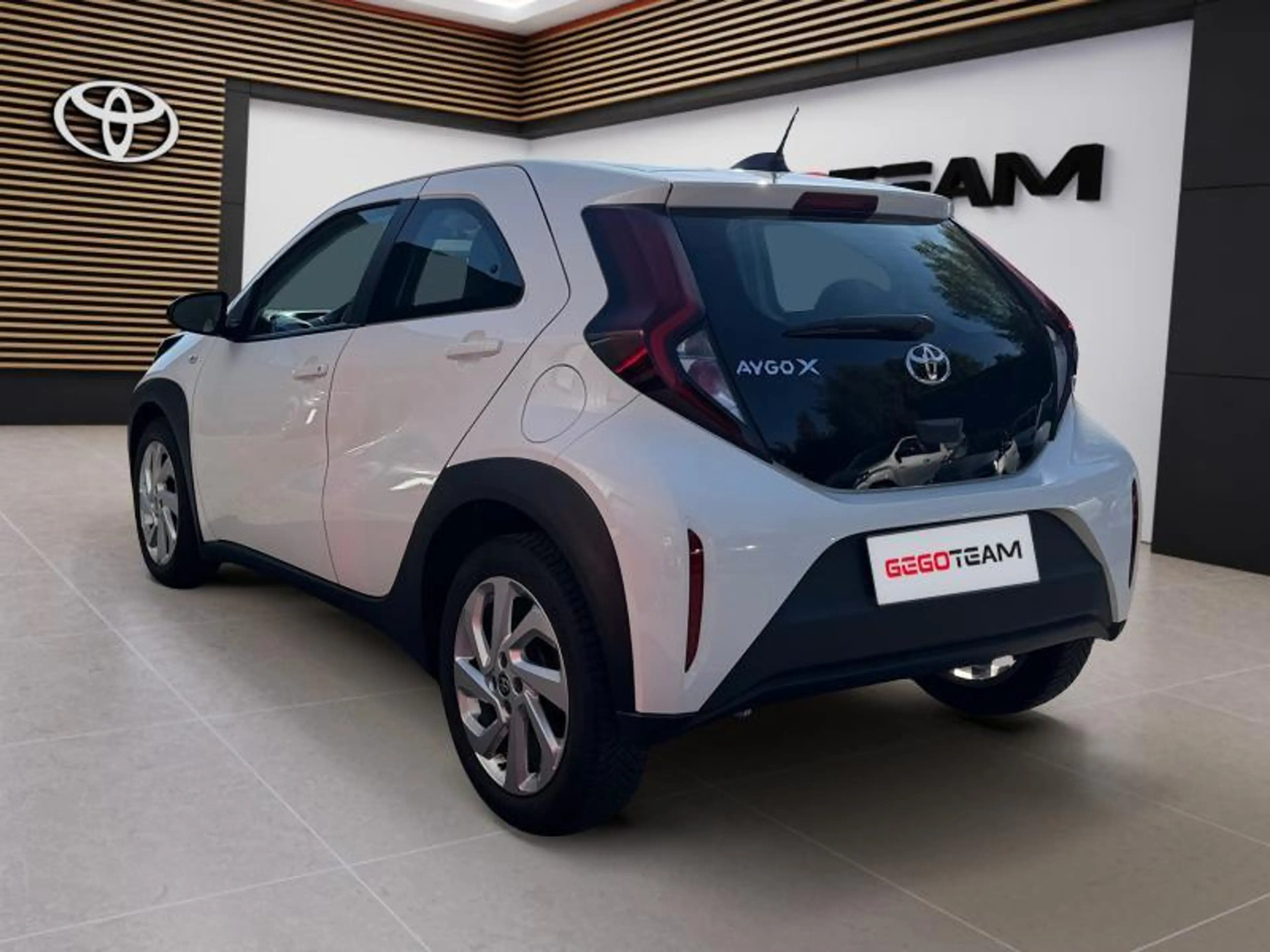 Toyota Aygo X Play — photo 4