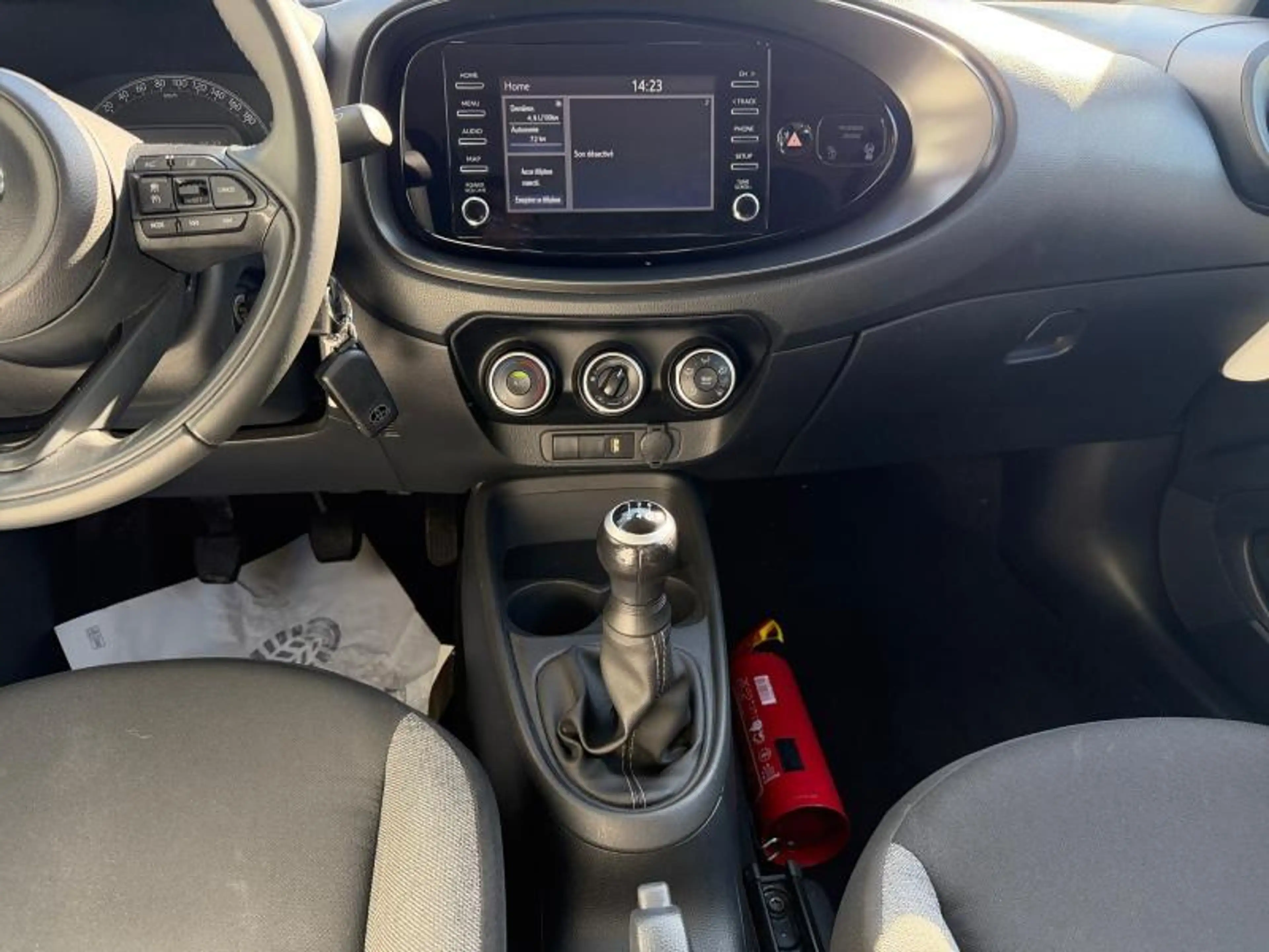 Toyota Aygo X Play — photo 14