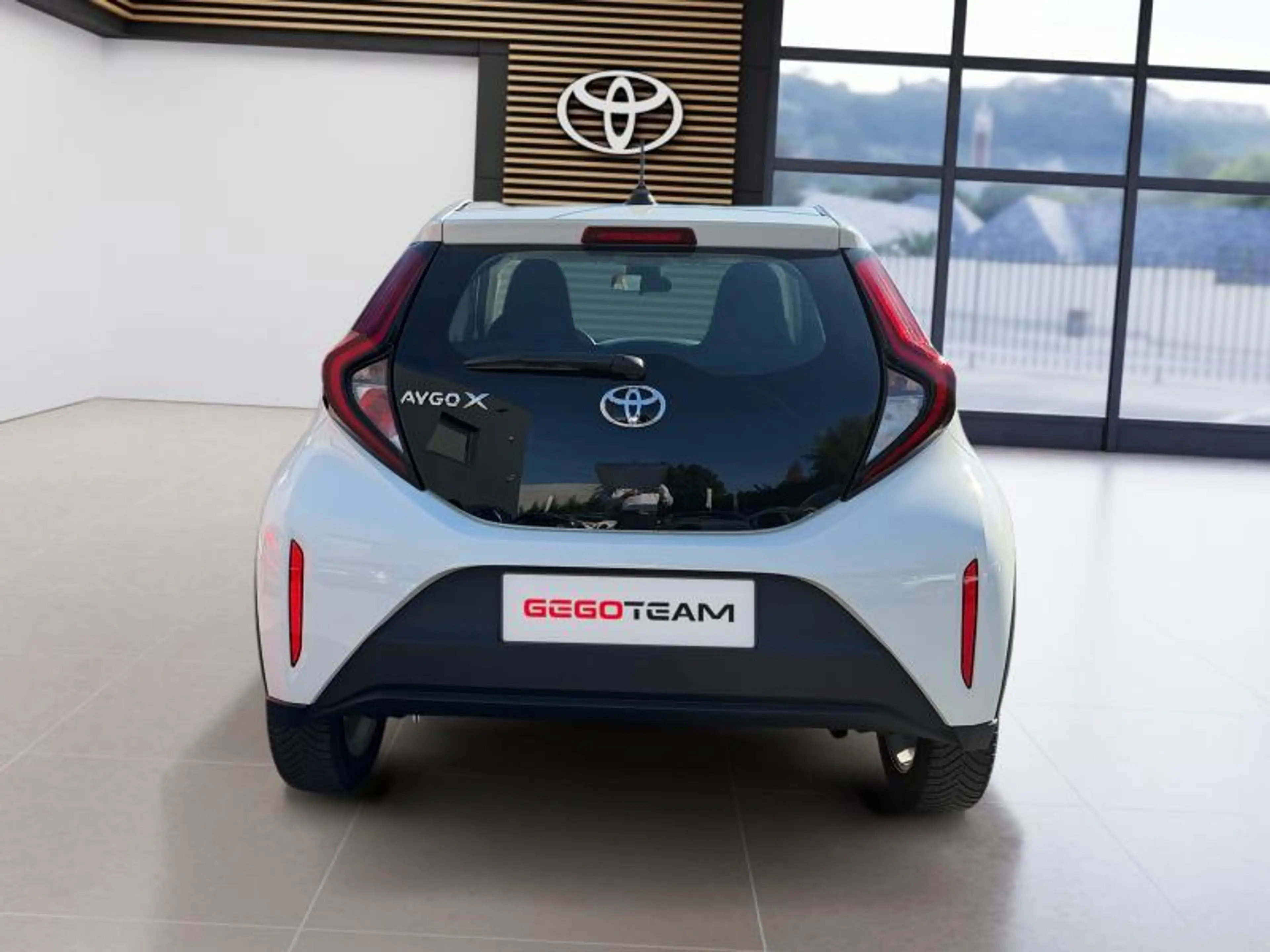 Toyota Aygo X Play — photo 5