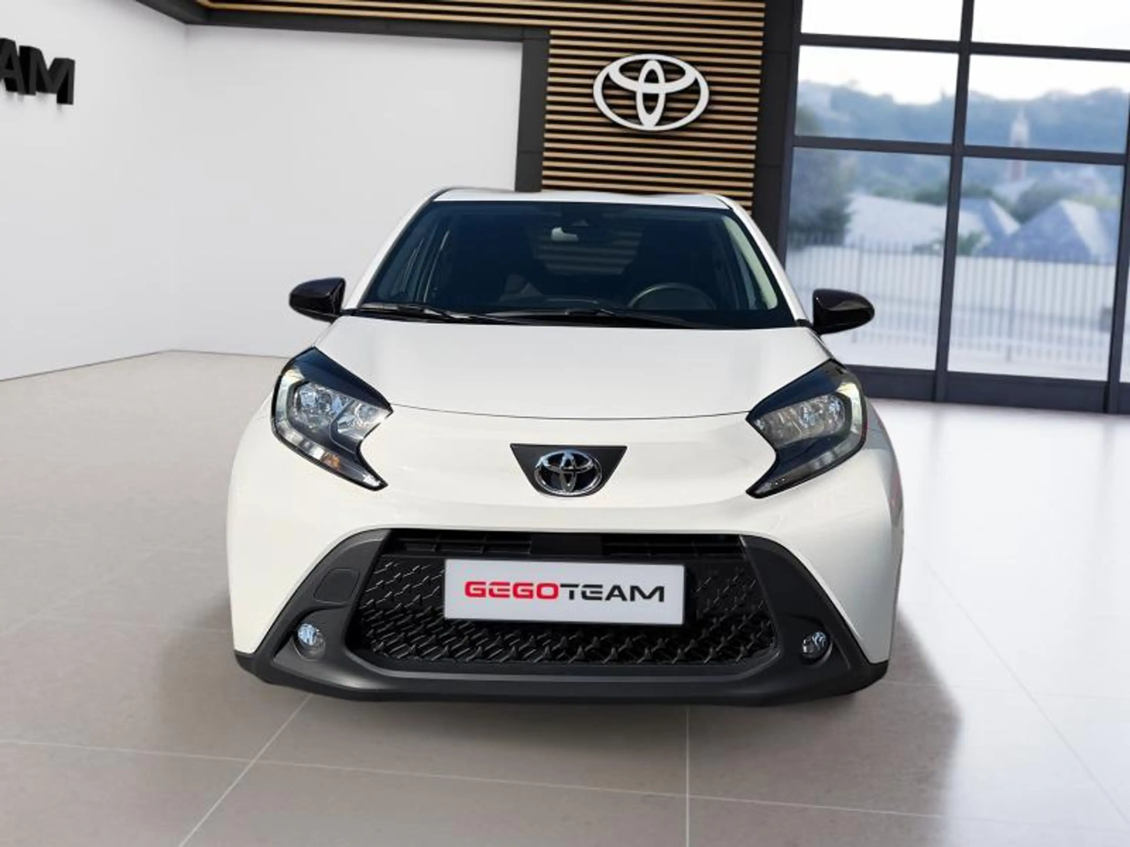 Toyota Aygo X Play — photo 9