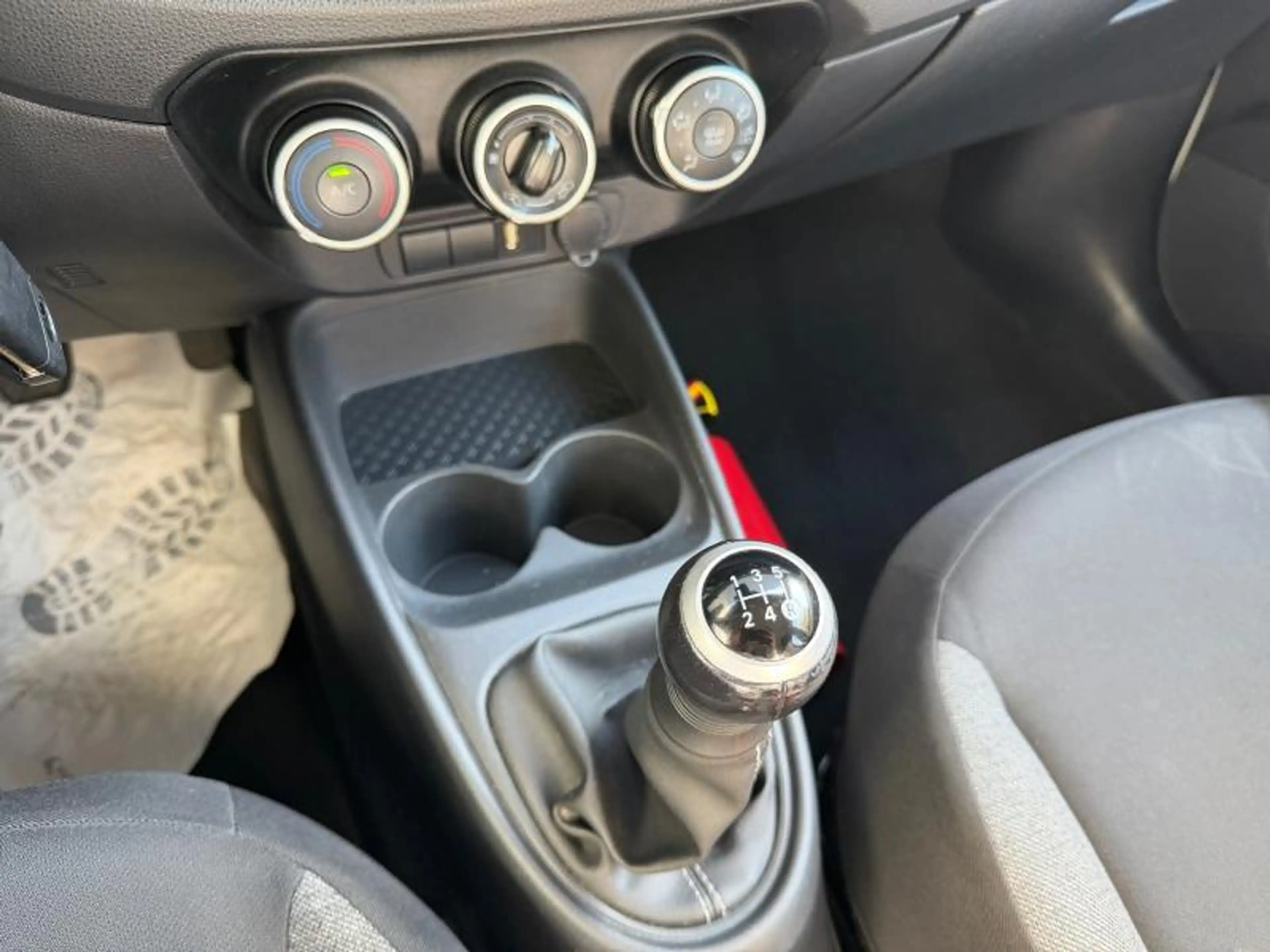 Toyota Aygo X Play — photo 20