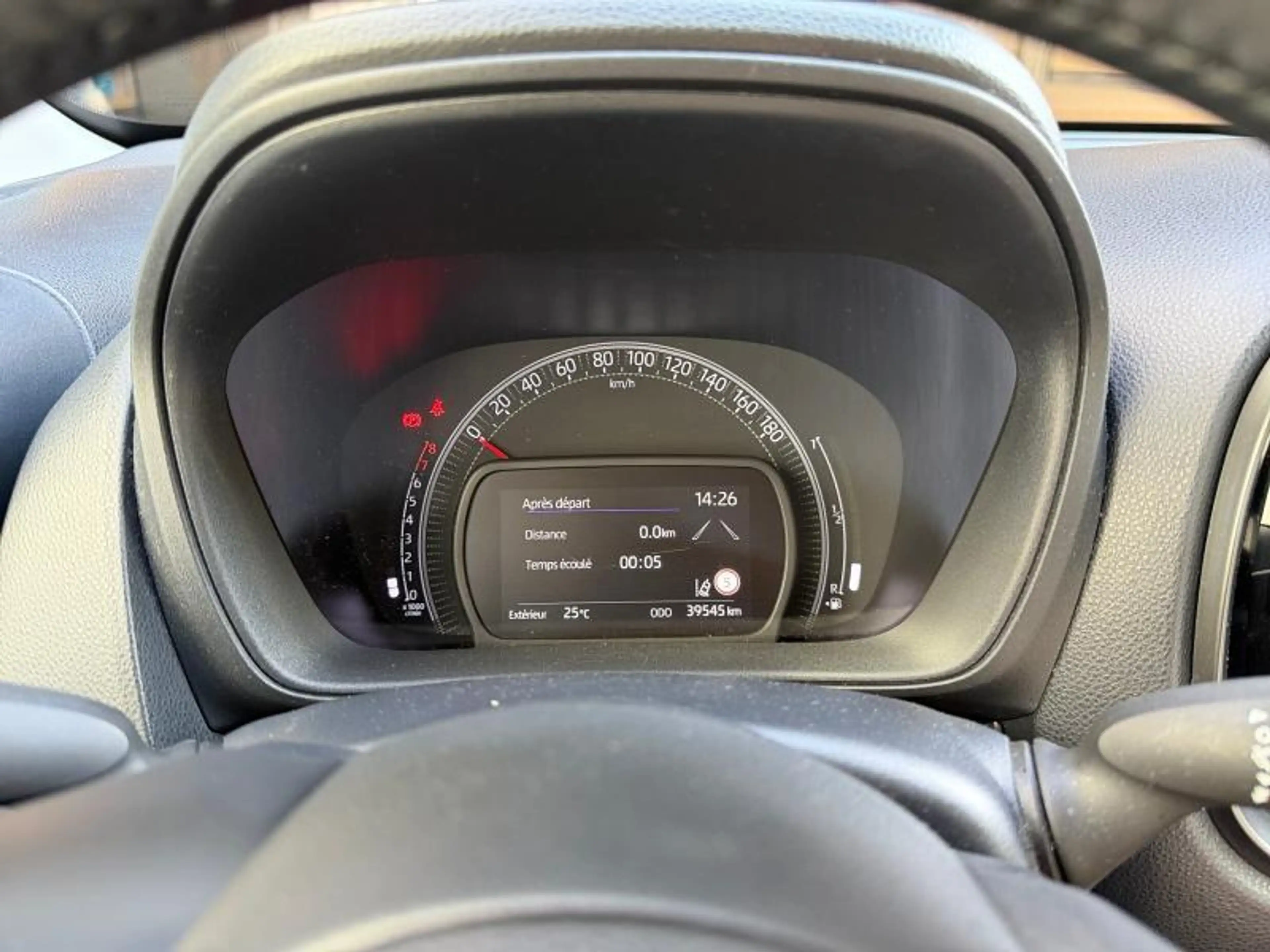 Toyota Aygo X Play — photo 16