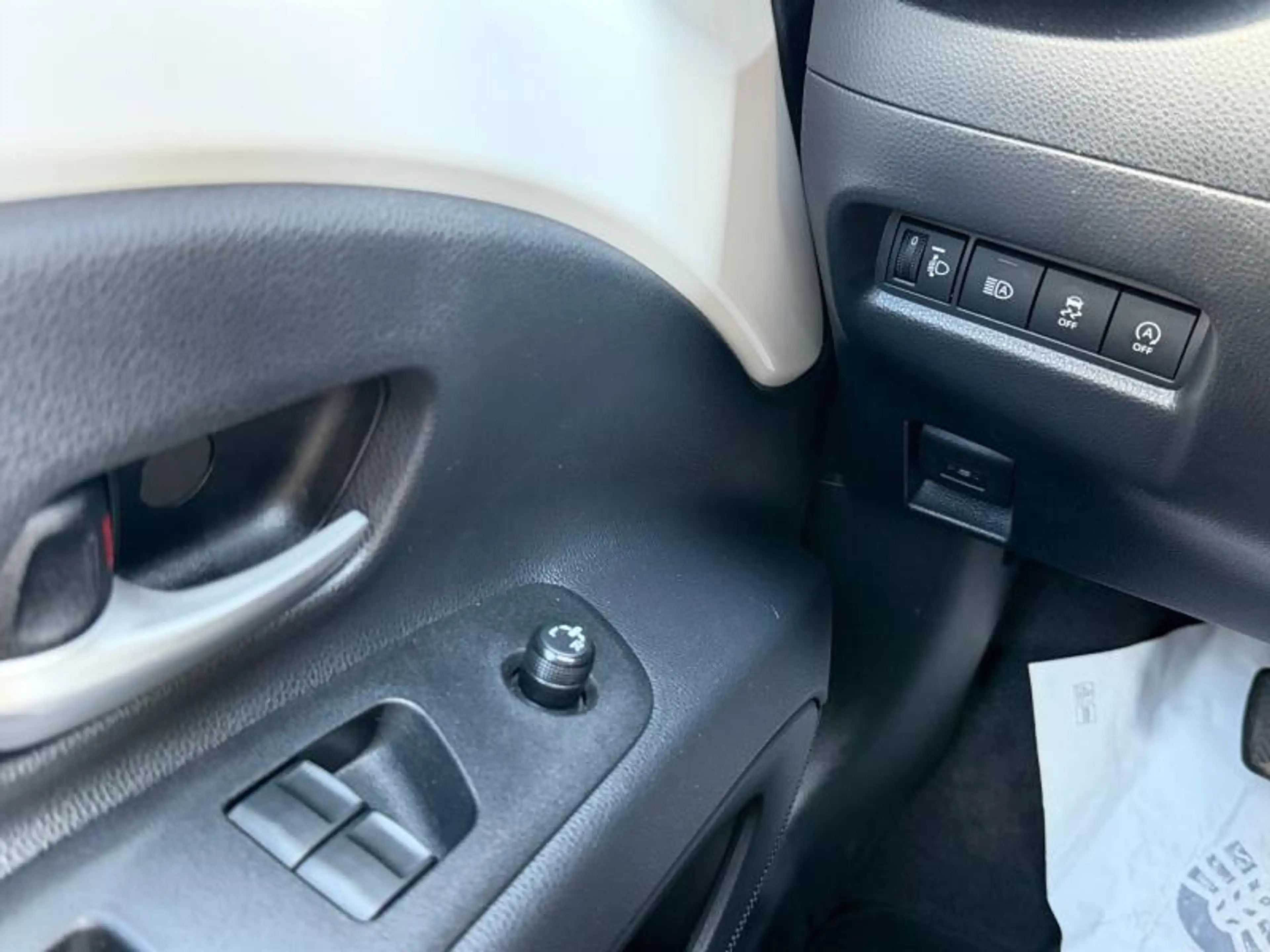 Toyota Aygo X Play — photo 21