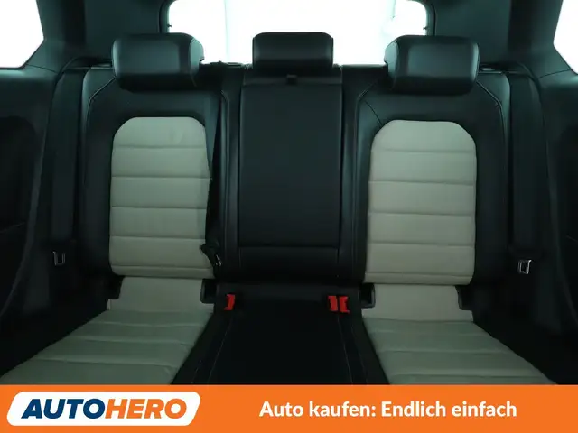Volkswagen Golf view 15