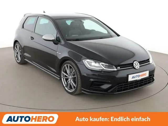 Volkswagen Golf view 8