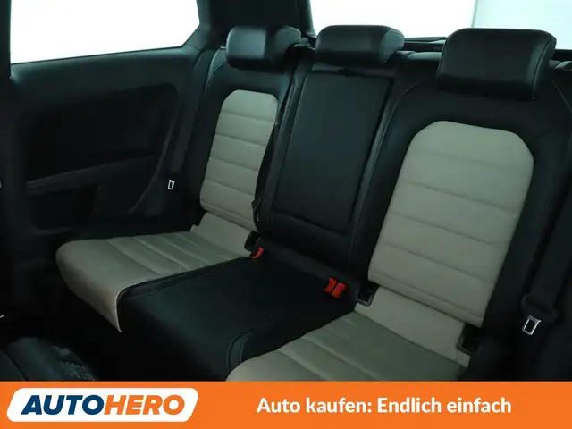 Volkswagen Golf view 14