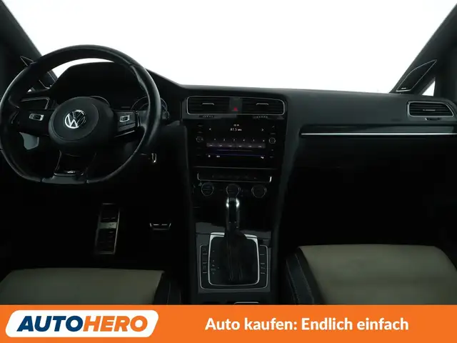 Volkswagen Golf view 12