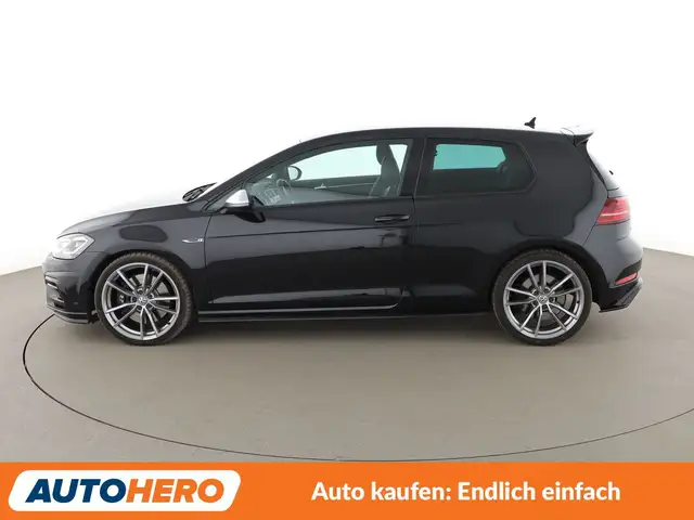 Volkswagen Golf view 3
