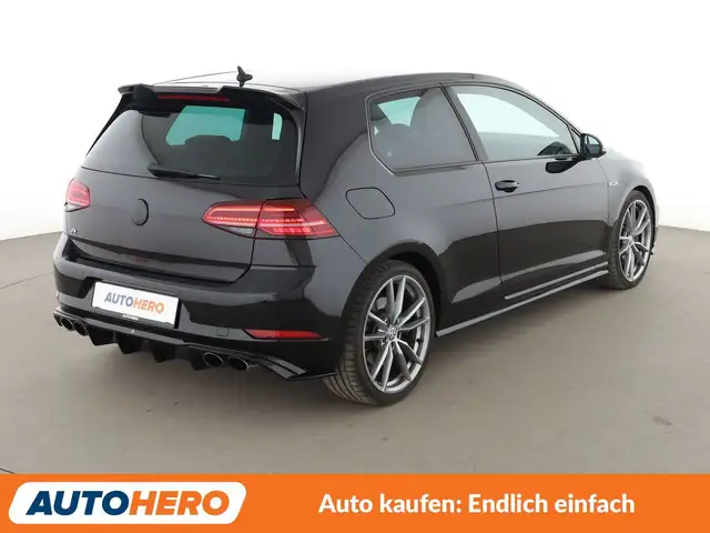 Volkswagen Golf view 6