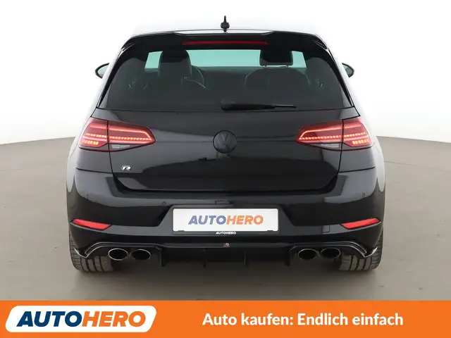 Volkswagen Golf view 5