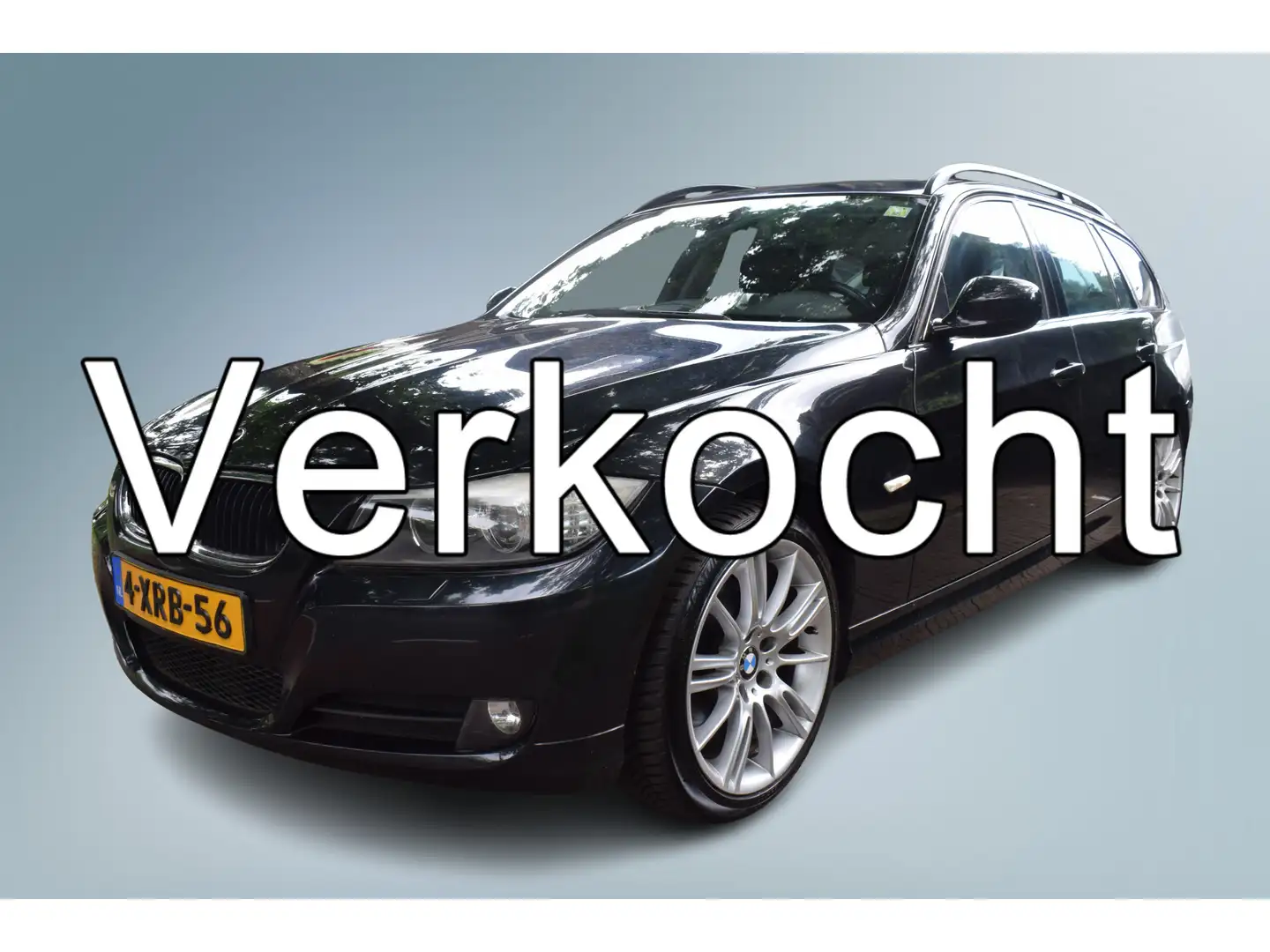 BMW 320 3-serie Touring 320i High Executive N.Distributie Zwart - 1