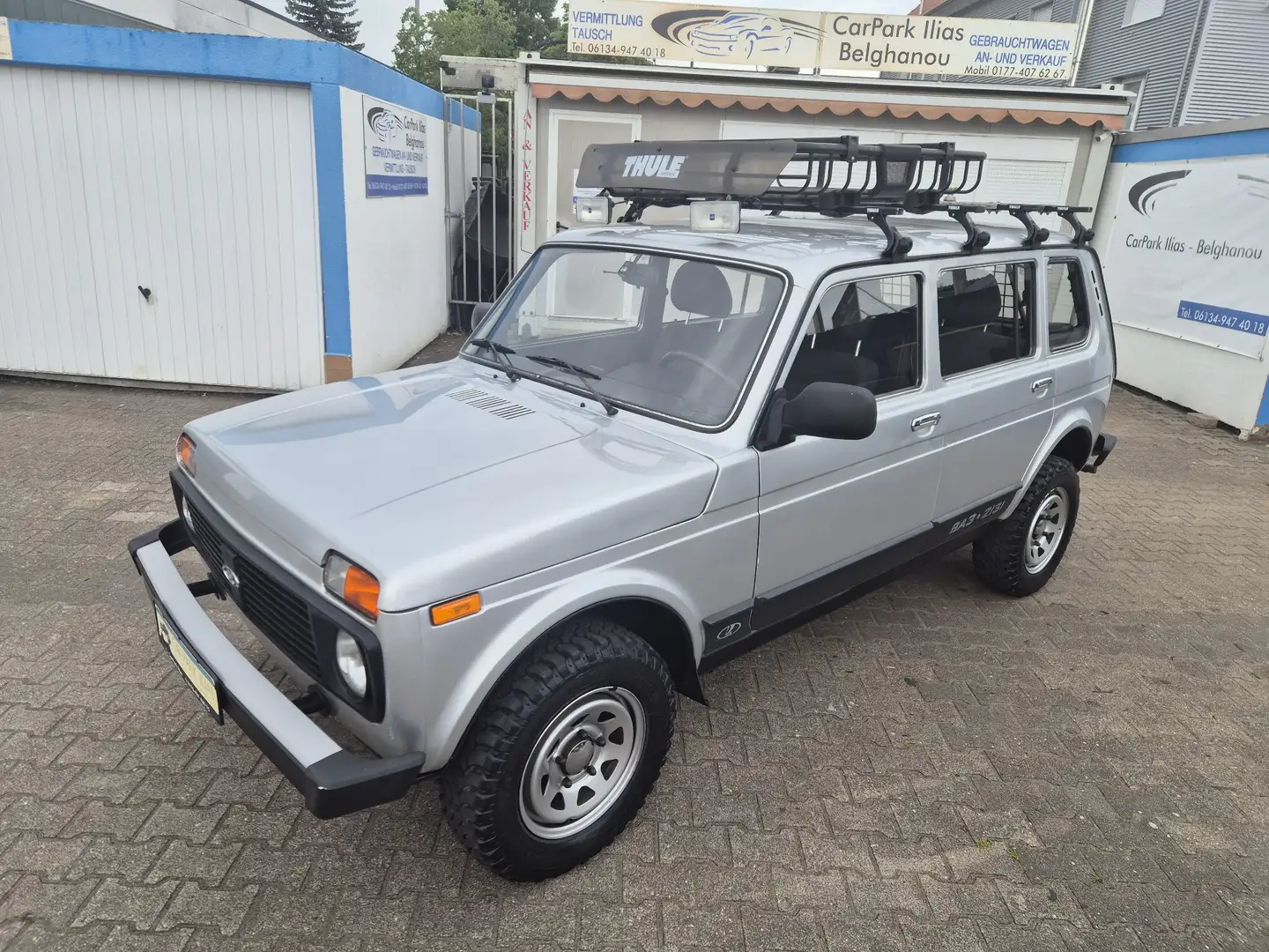 Lada Niva Taiga **LPG/5 Türer/Dachgepäckträger** Argent - 2