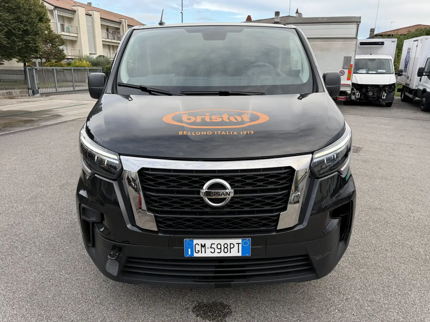 Nissan NV300 2.0dCi  Furgone L2 150cv E6D Clima Cruise kg 1111 Nero - 2