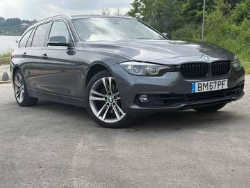 330iA Touring xDrive