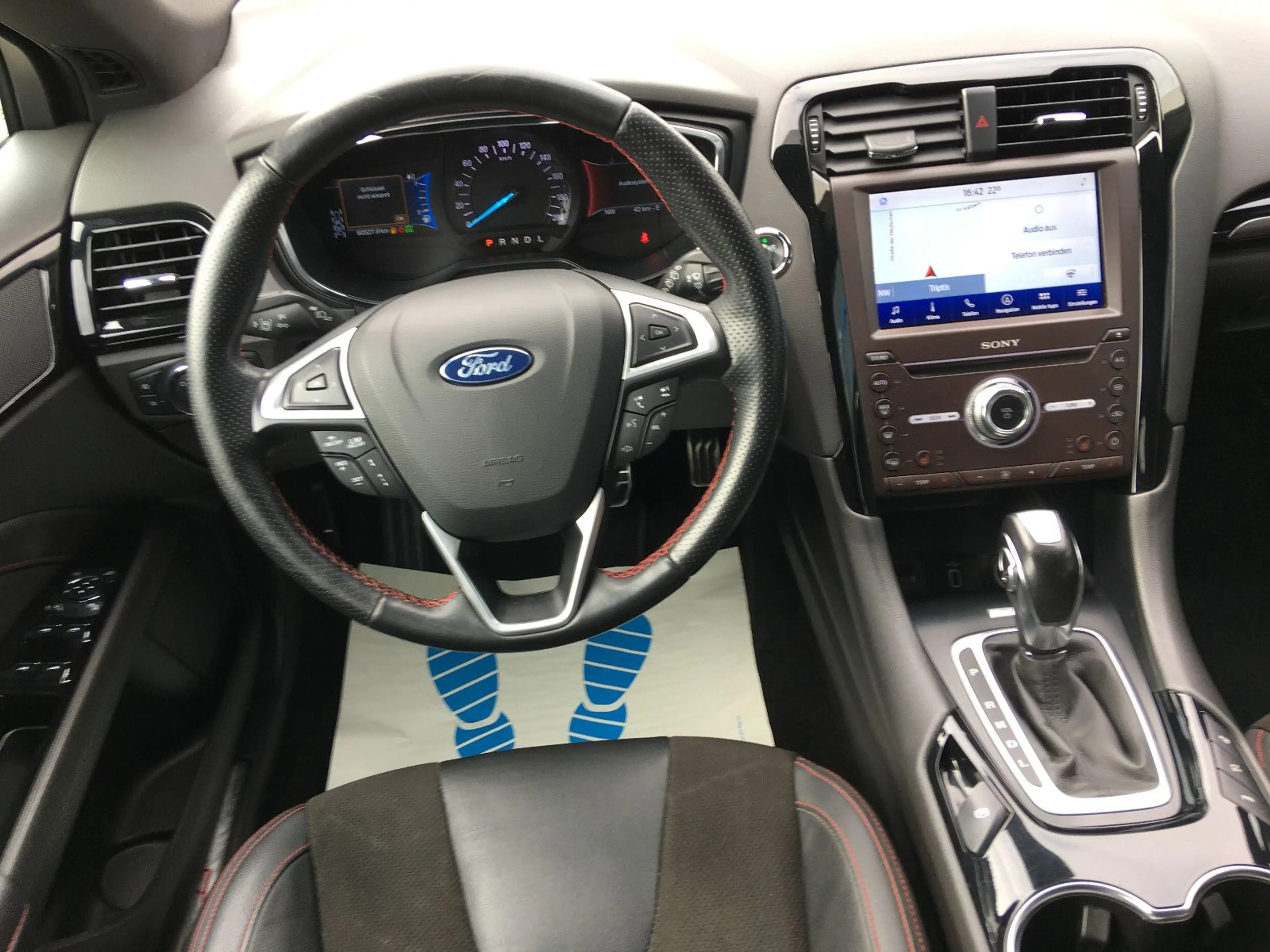 Ford Mondeo Hybrid ST-Line/LED/ACC/Kamera/Totwinkel — photo 11
