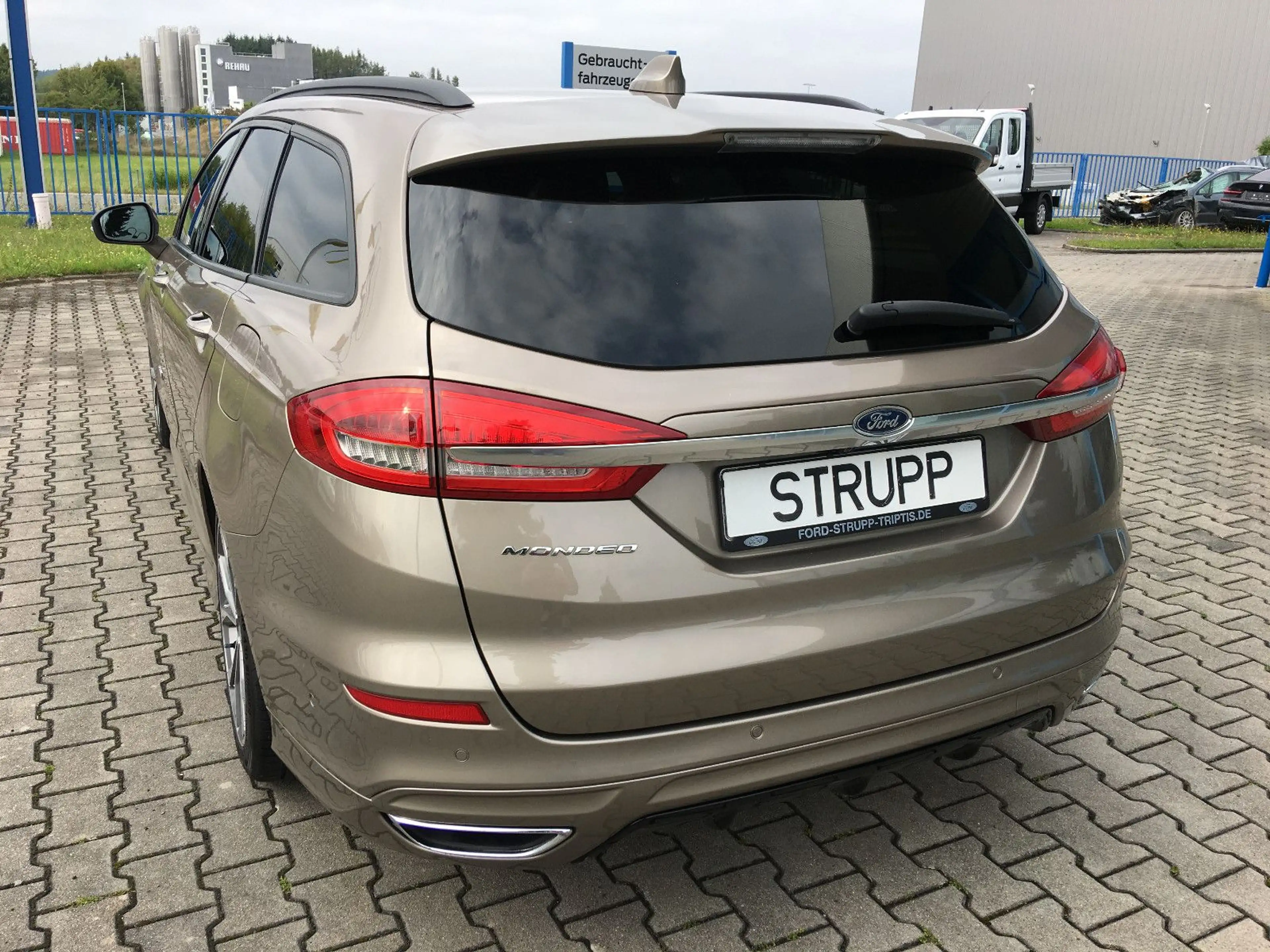Ford Mondeo Hybrid ST-Line/LED/ACC/Kamera/Totwinkel — photo 4