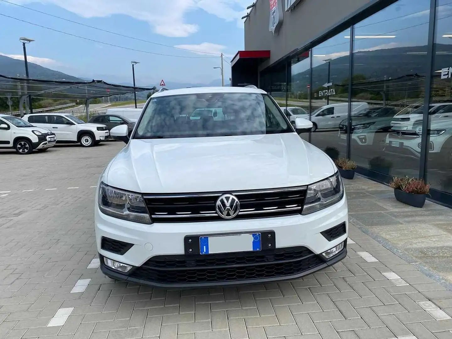 Volkswagen Tiguan 2.0 TDI SCR 4MOTION Style BlueMotion Technology Bianco - 2