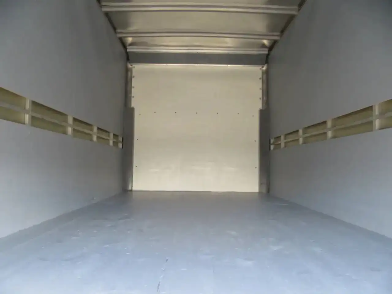 Ford Transit photo Ford Transit