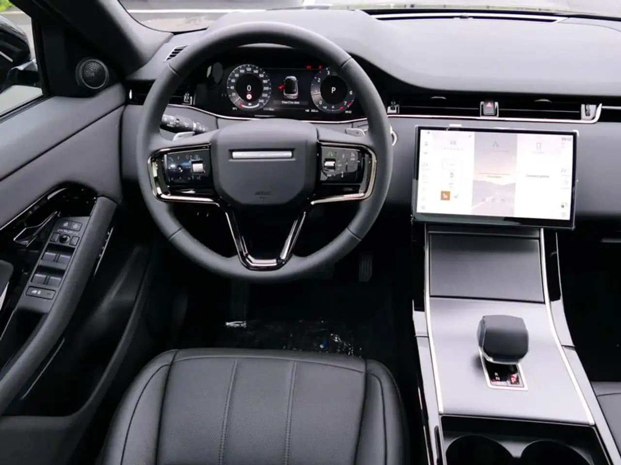 Land Rover Range Rover Evoque 2026 — фото 14