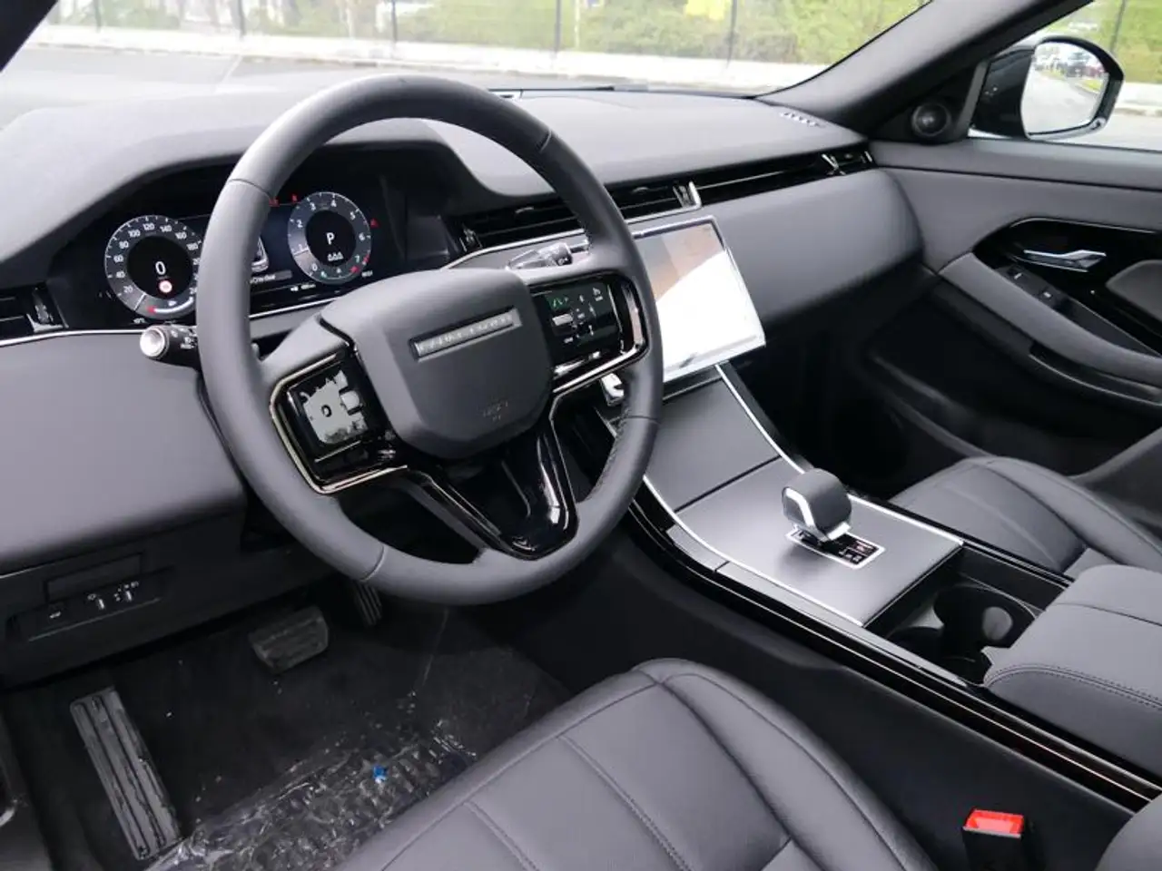 Land Rover Range Rover Evoque 2026 — фото 11