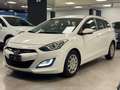 Hyundai i30 Wagon 1.6 crdi Classic 110cv Weiß - thumbnail 3