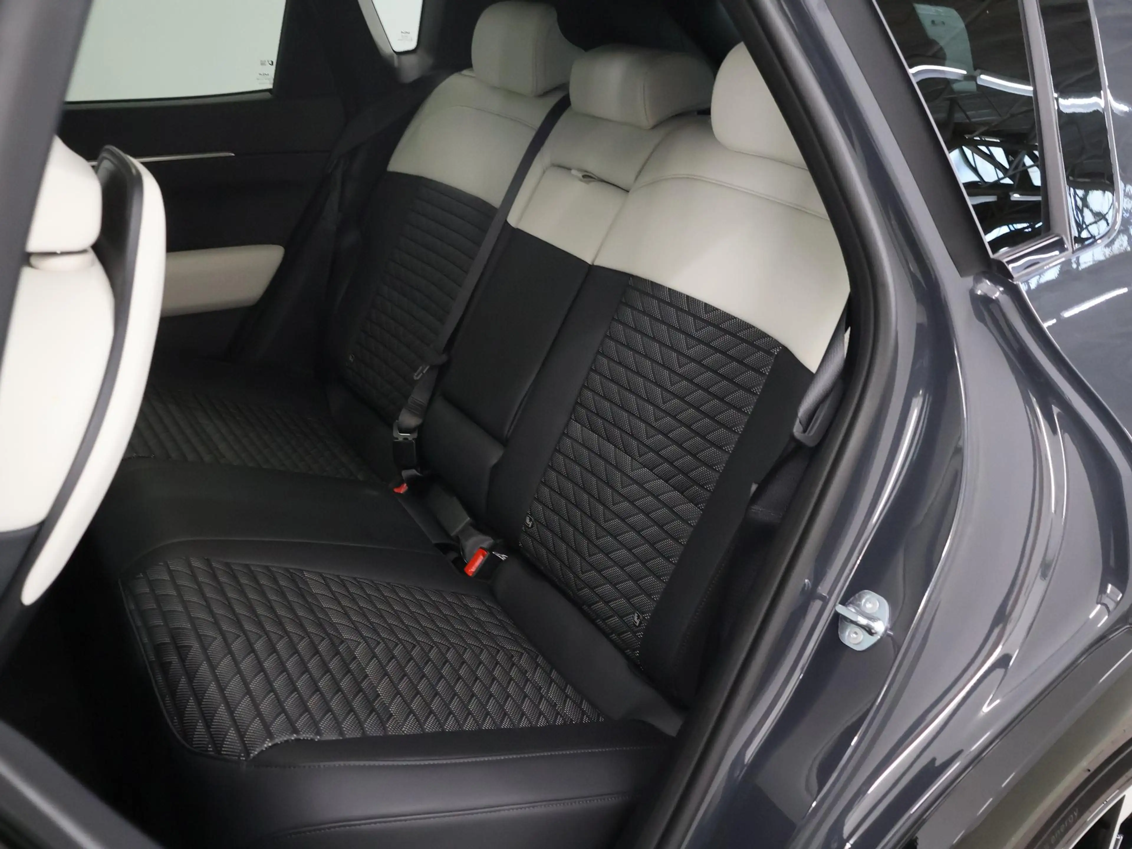 Kia EV4 GT-Line Business Edition 81.4 kWh | Navigatie | Cr — photo 11