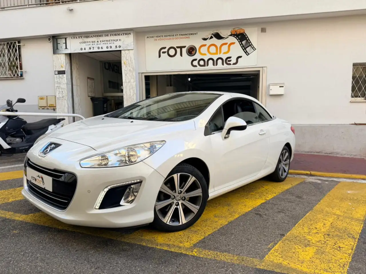Peugeot 308 1.6 THP 16V 156CH FELINE