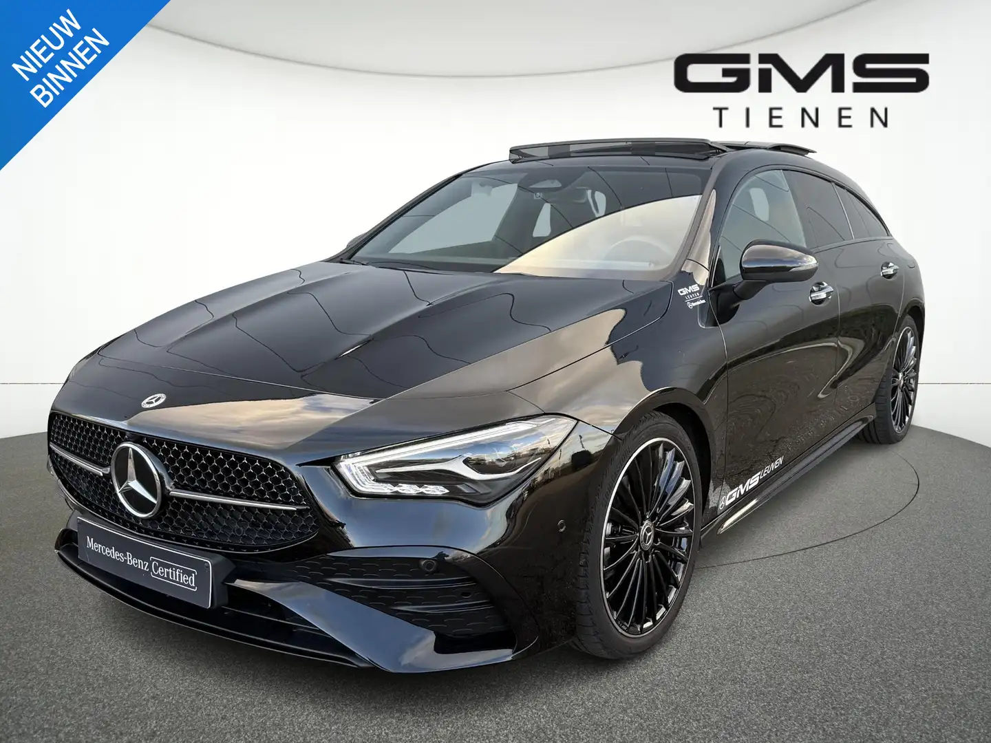 Mercedes-Benz CLA 180 Shooting Brake CLA AMG Line - 1