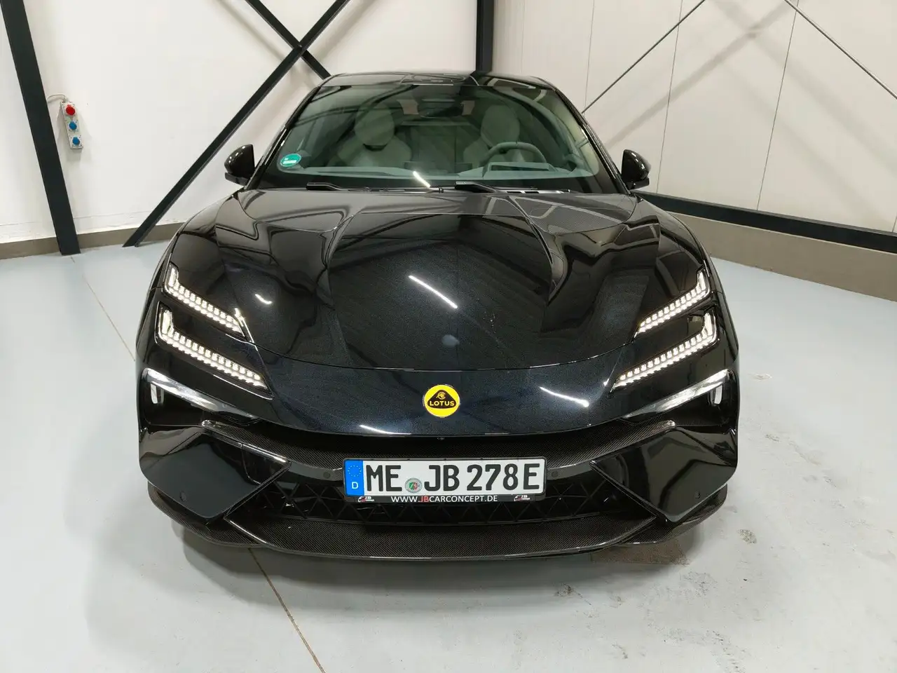 Lotus Emeya 2024