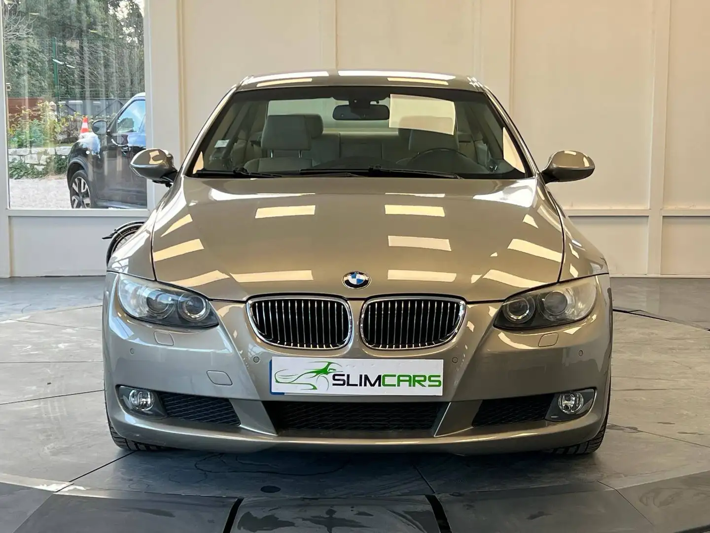 BMW 325 V (E90) 325d 197ch Luxe Beige - 2