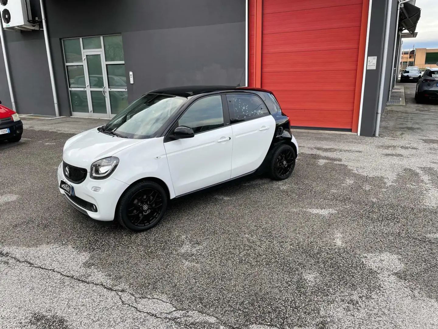smart forFour 0.9 Turbo Prime OK NEOPATENTATI Bianco - 2