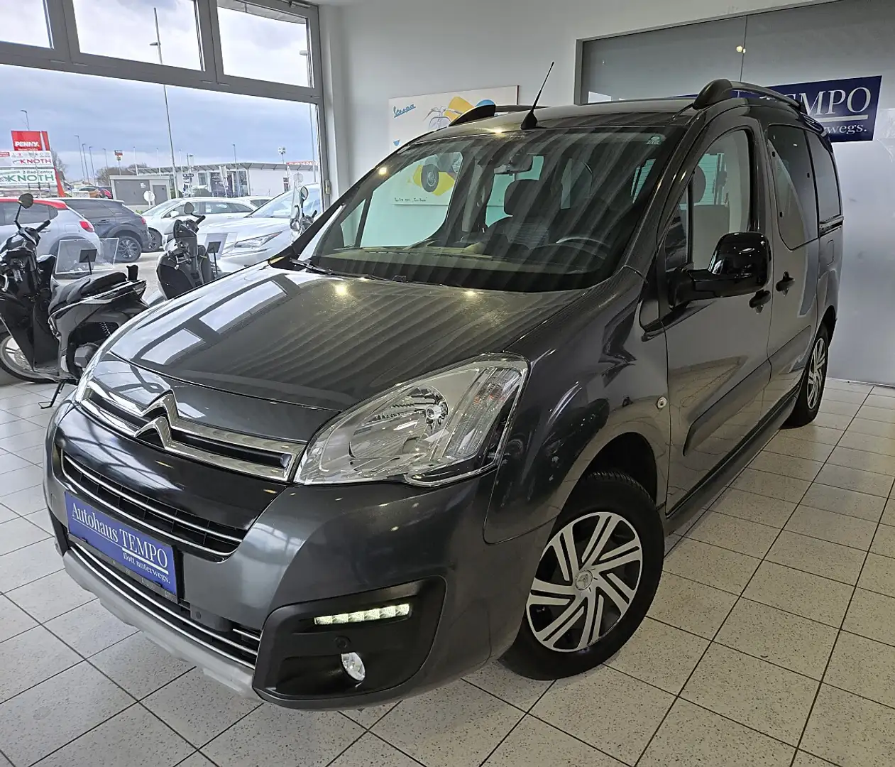 Citroen Berlingo Multispace BlueHDI 100 XTR ETG6 --ANHÄNGEVORRIC... Grau - 1