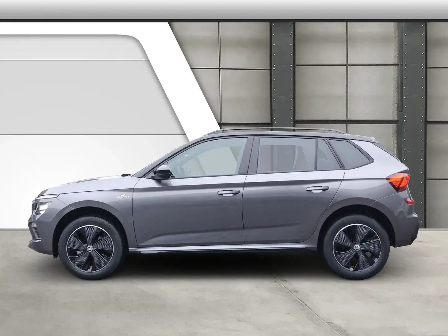 Skoda Kamiq 1.5TSI Monte Carlo Pano Matrix 18" AHK Grau - 2