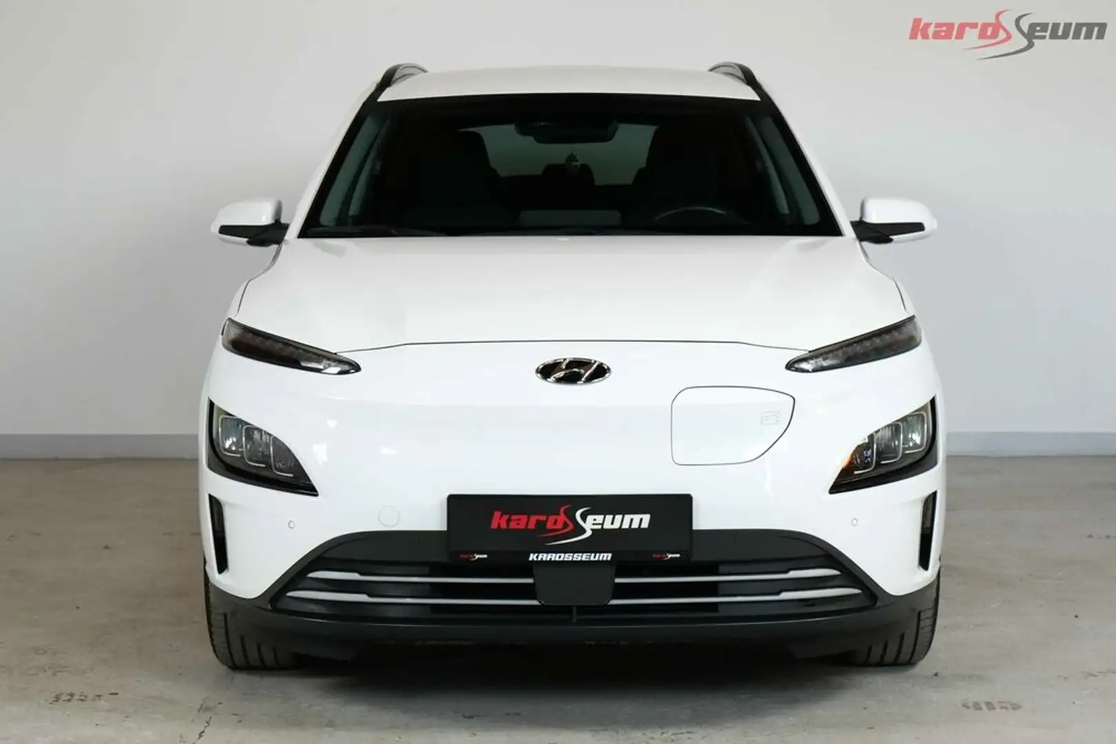 Hyundai KONA Trend | DYNAMIK | 64kWh | Abstandstemp. | HuD Weiß - 2