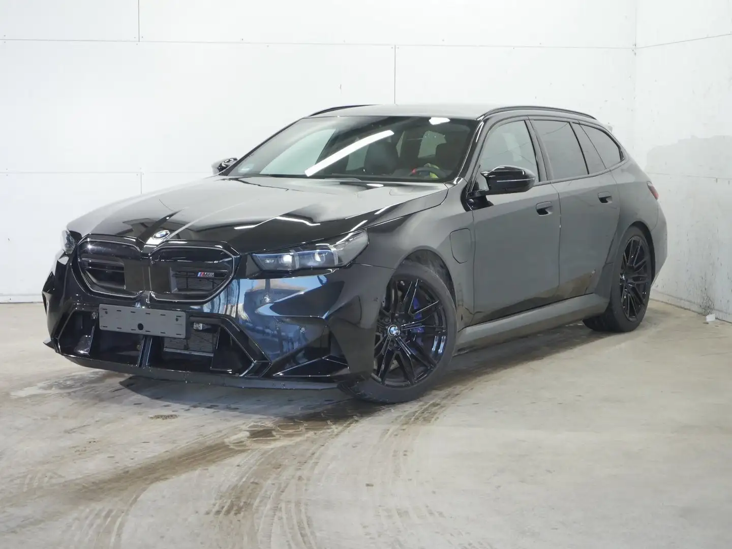 BMW M5 Touring ab 1,99% eff. / Komfortzung Bowers&Wilkin Negro - 1