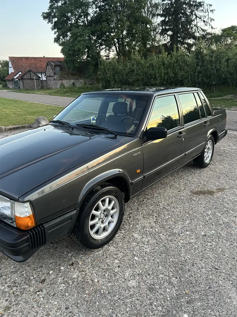 Volvo 740 GL - 2