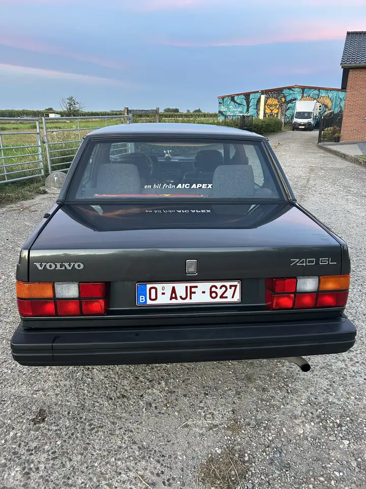 Volvo 740 GL, foto 4