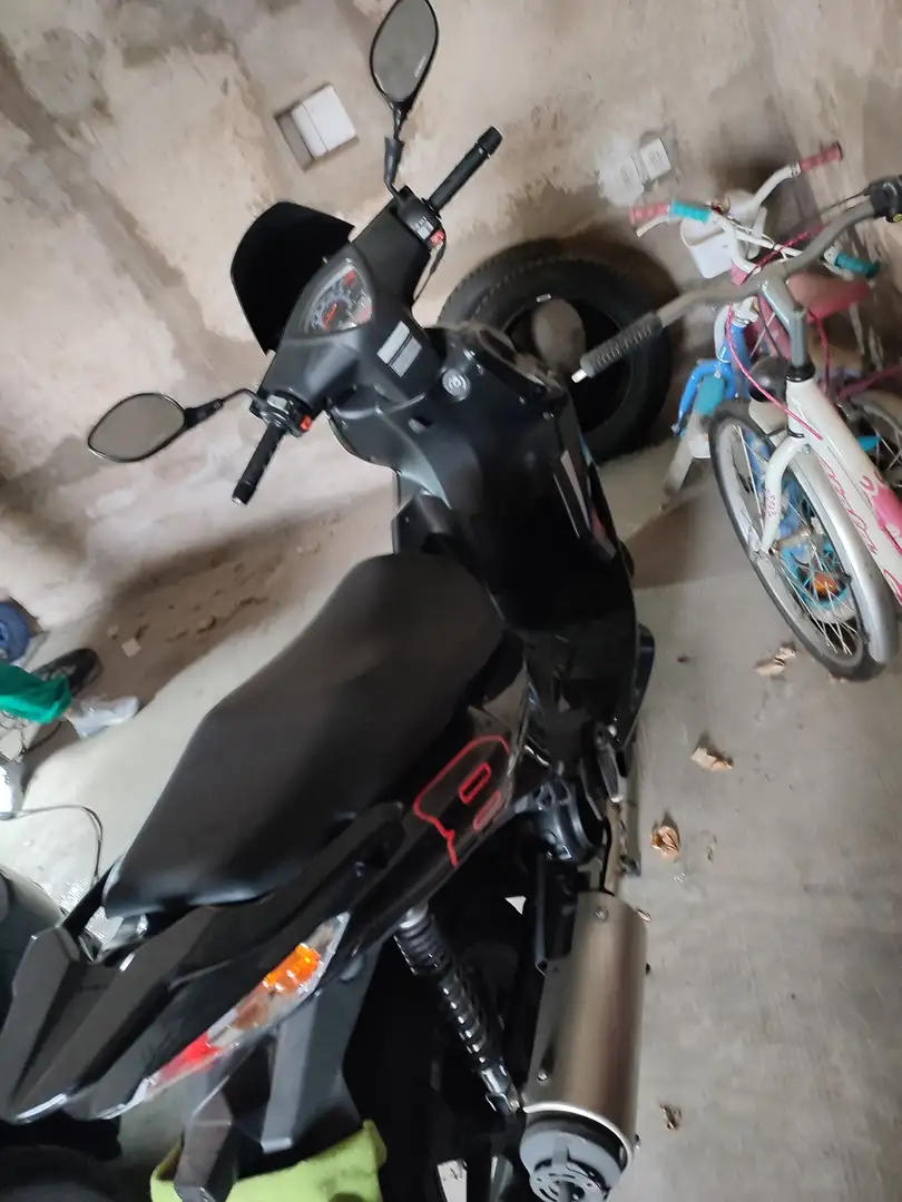 Kymco Super 8 125 Czarny - 2