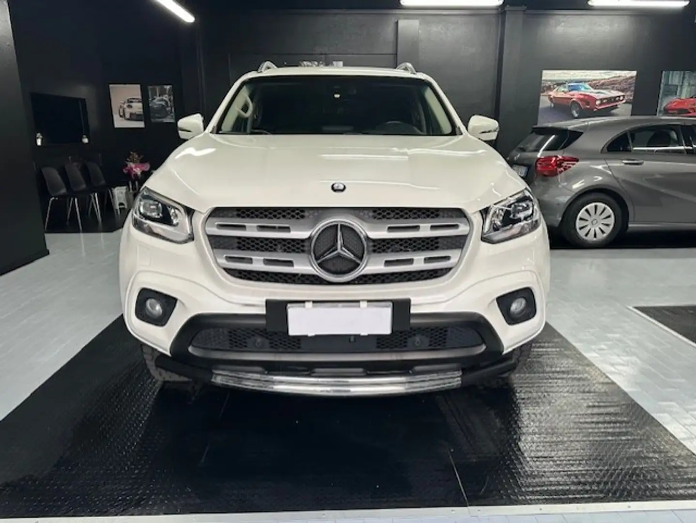 Mercedes-Benz X 250 d 4matic auto HARD TOP GANCIO TRAINO Blanco - 2
