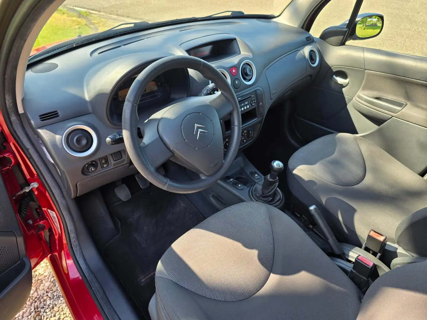 Citroen C3 1.1i Image 5-deurs *apk:04-2026* Rood - 2