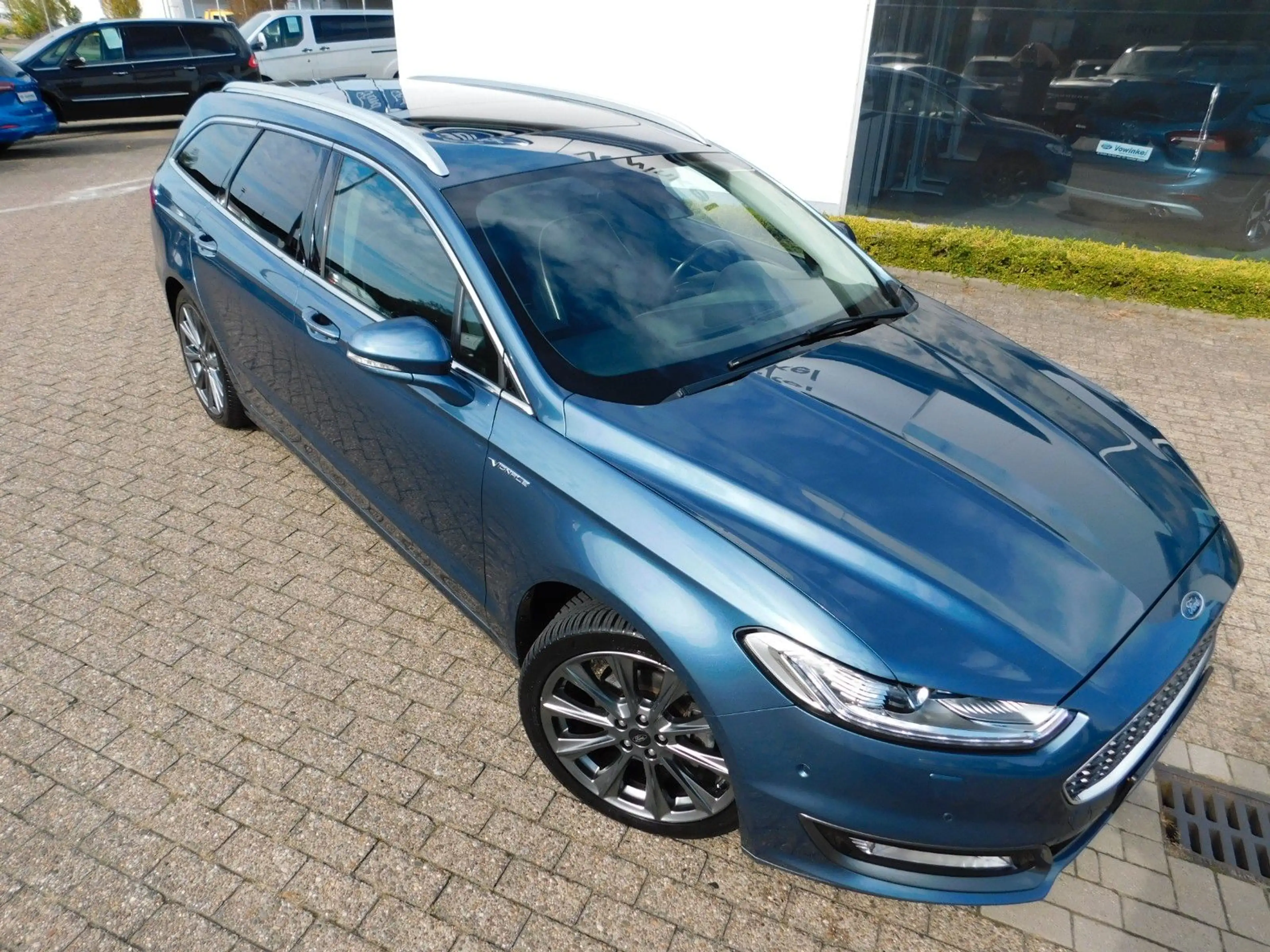 Ford Mondeo MONDEO Turn. TDCI VIGNALE *****+ACC+eAHK+PanoSD+ — photo 2