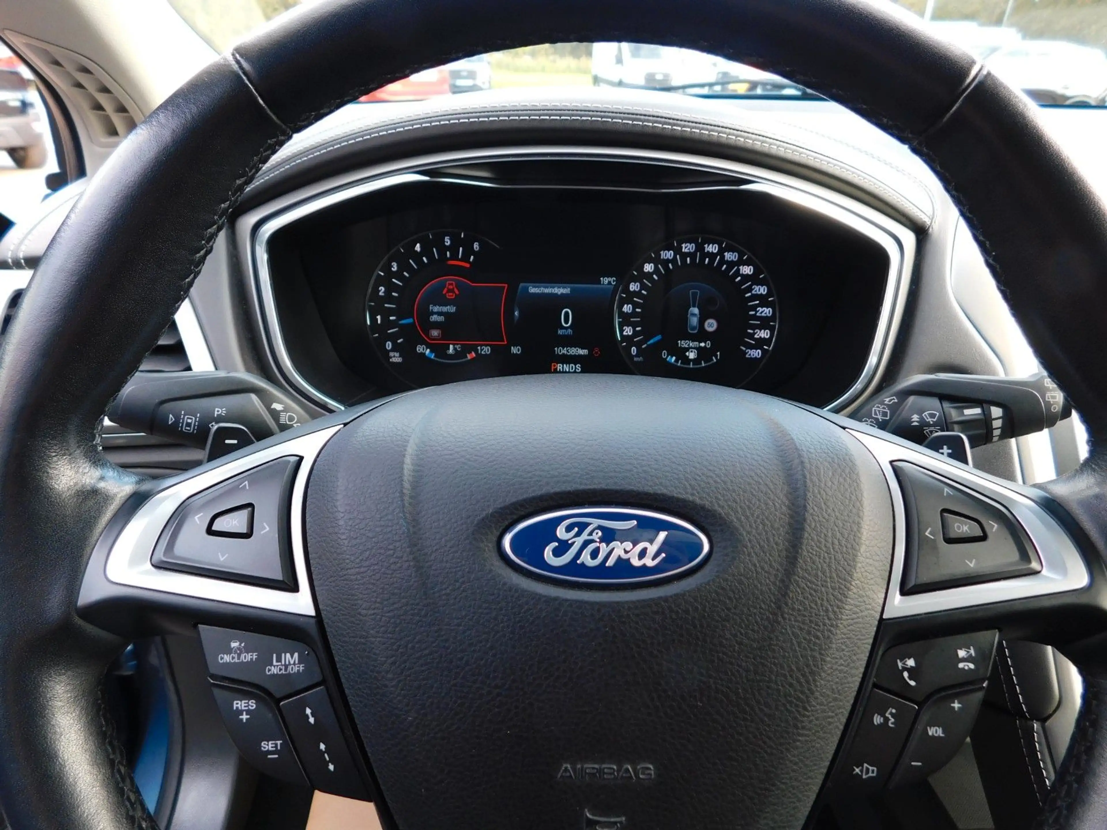 Ford Mondeo MONDEO Turn. TDCI VIGNALE *****+ACC+eAHK+PanoSD+ — photo 6