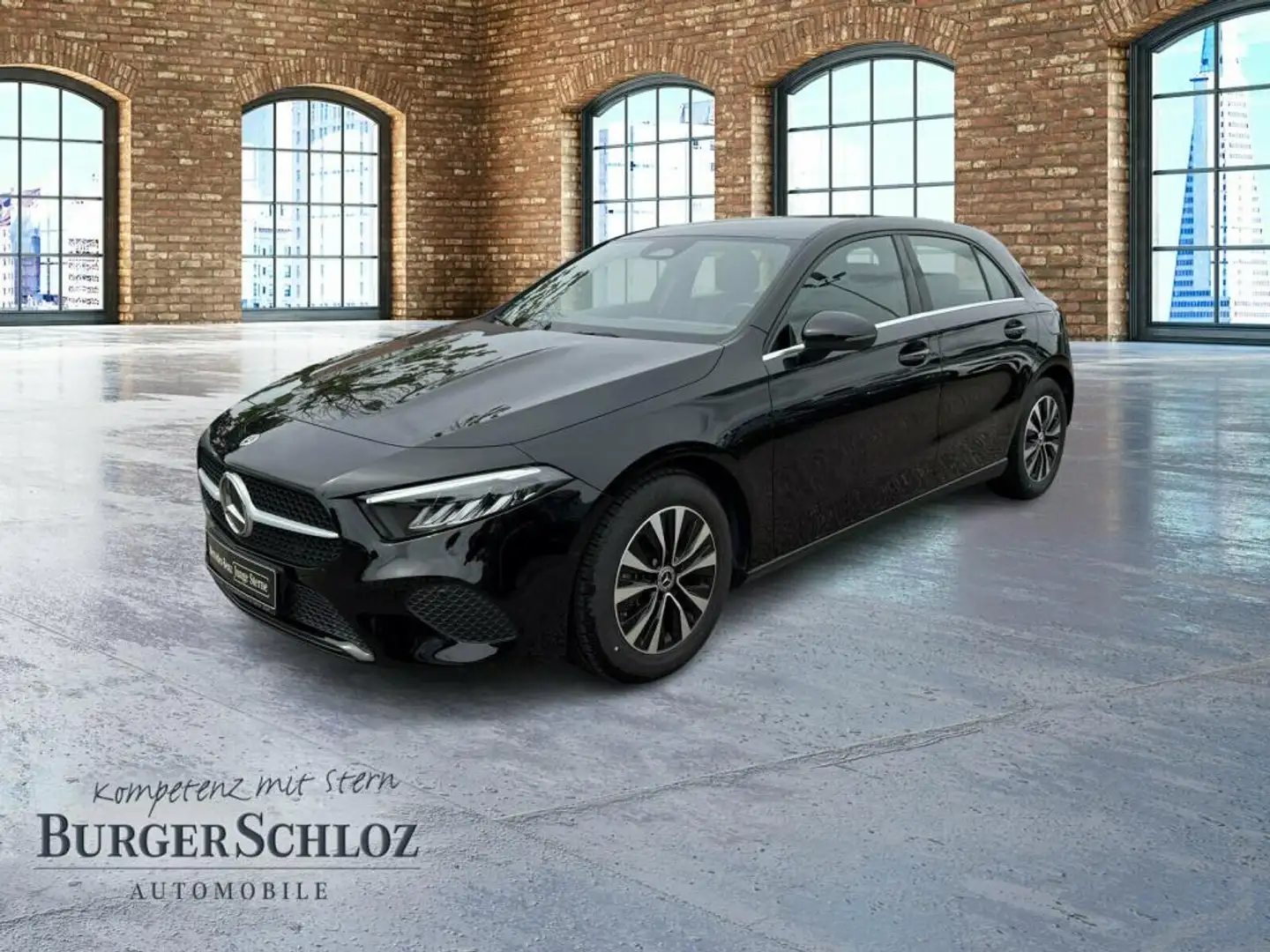 Mercedes-Benz A 180 Kompaktlimousine KAM PDC SpurH Navi AUT Schwarz - 1