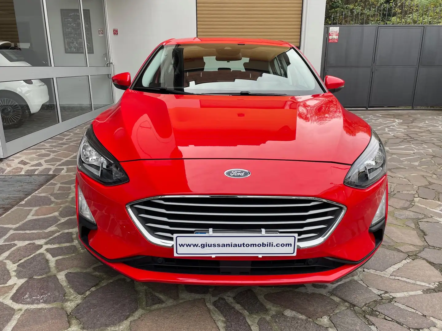 Ford Focus 1.5 ecoblue Business s&s 95 CV UNICO PROPRIETARIO Rosso - 2