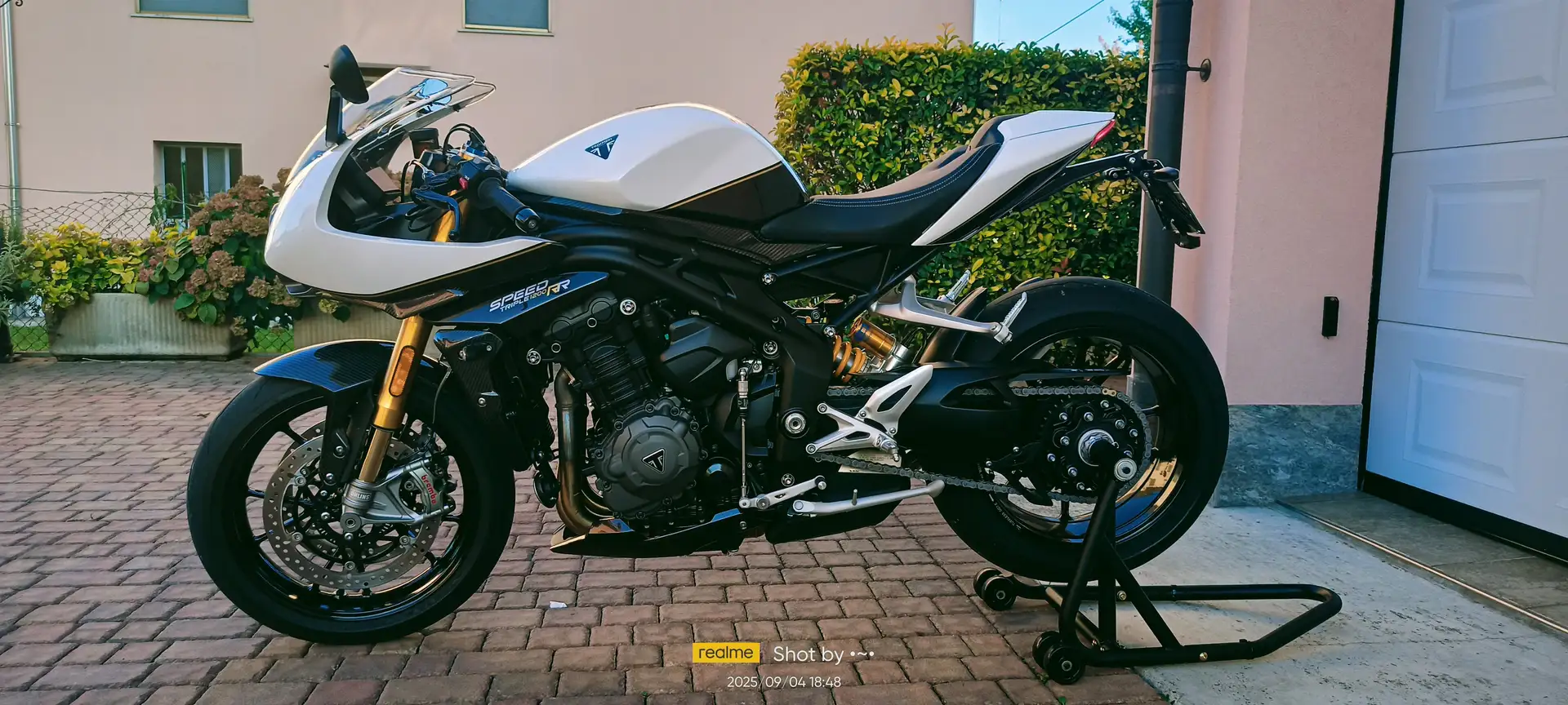 Triumph Speed Triple 1200 RR RR Білий - 1