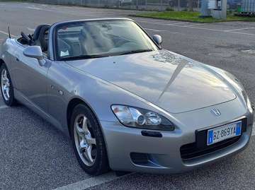 S 2000 2.0 240cv
