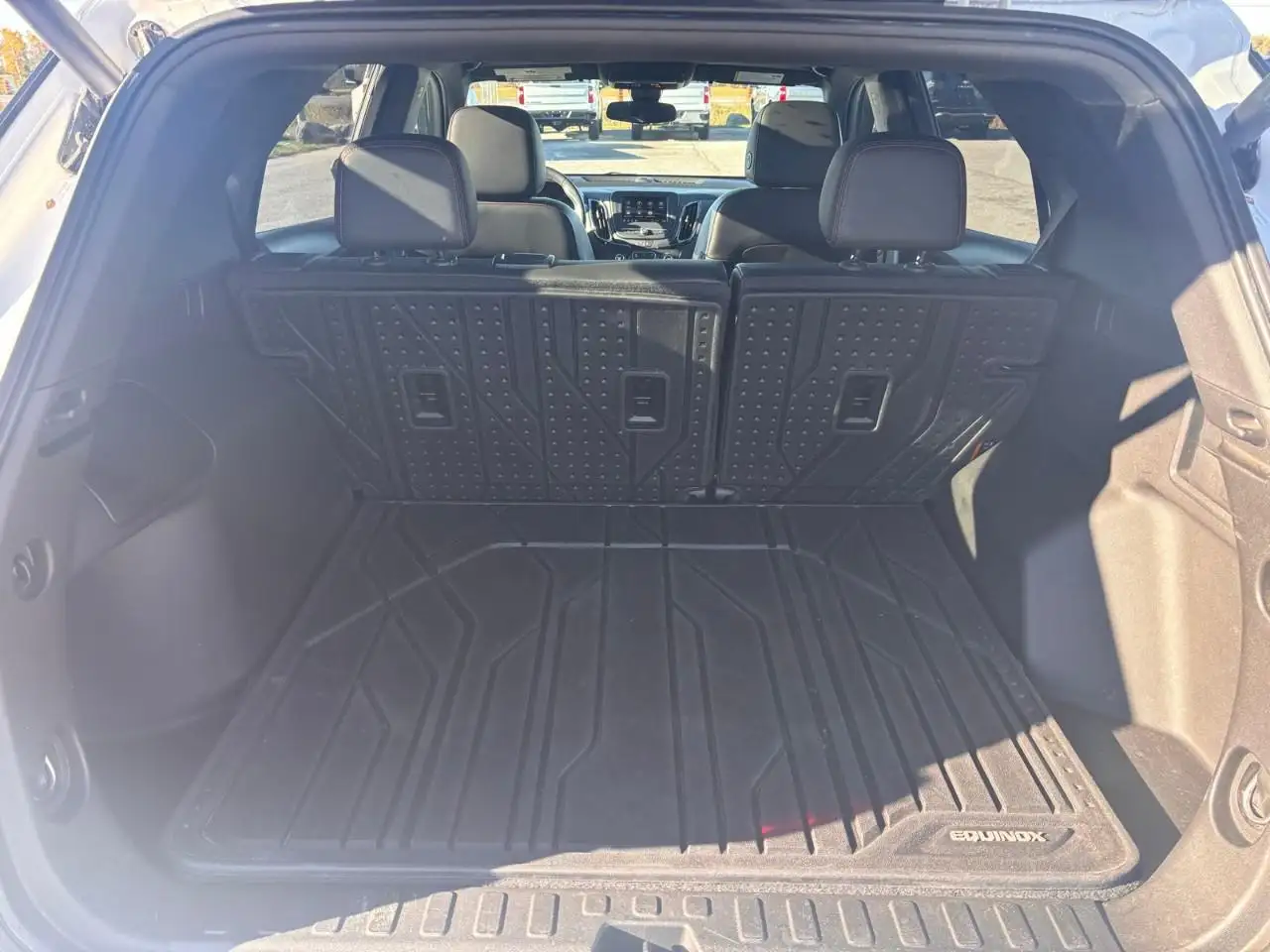 Chevrolet Equinox снимка Chevrolet Equinox
