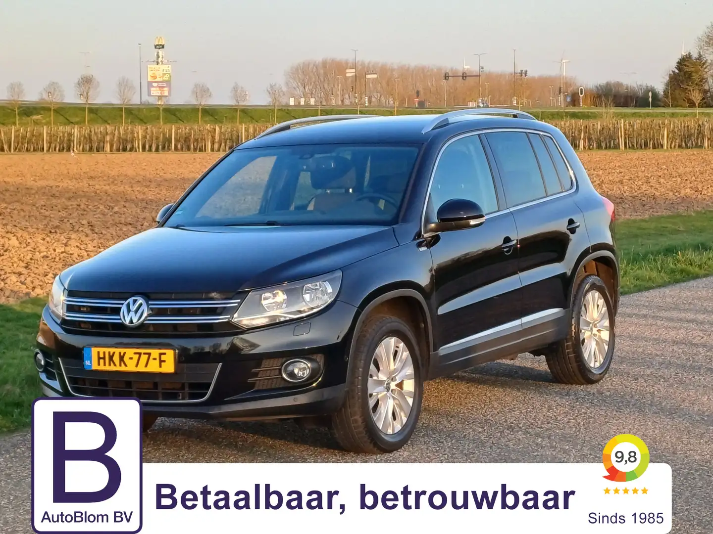 Volkswagen Tiguan 1.4 TSI LIFE /Clima/Stoelverw/Trekh/Parkh. V+A/ Zwart - 1